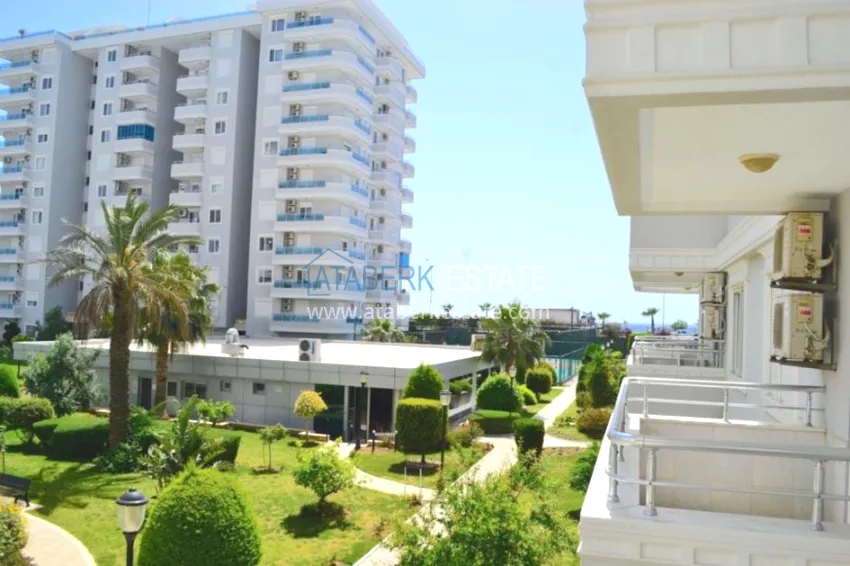 Apartments in a European complex on the first line from the sea in Tosmur 16