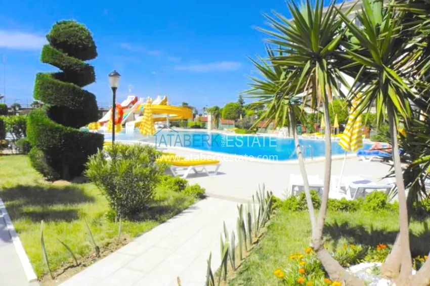 Apartments in a European complex on the first line from the sea in Tosmur 9