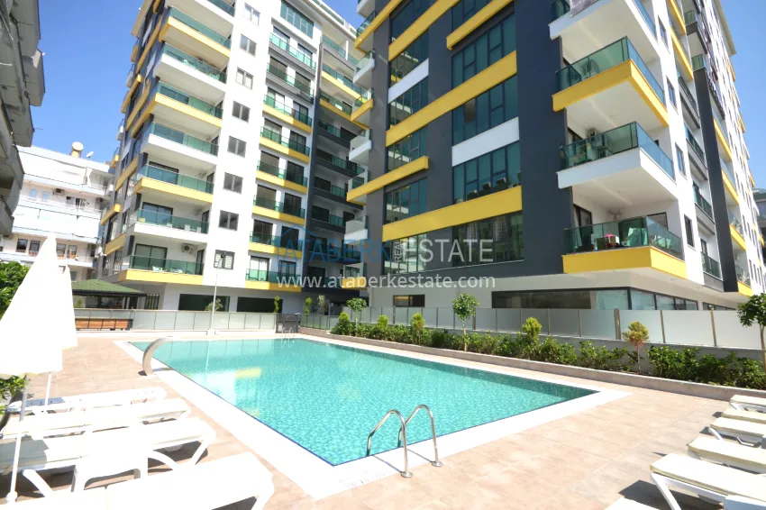 One-bedroom apartment for rent in the center of Alanya in a comfortable residential complex 1 