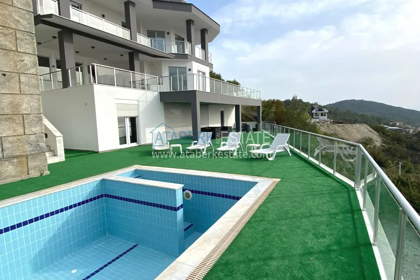 Detached villa with furniture and stunning panoramic views - Kargicak area 1