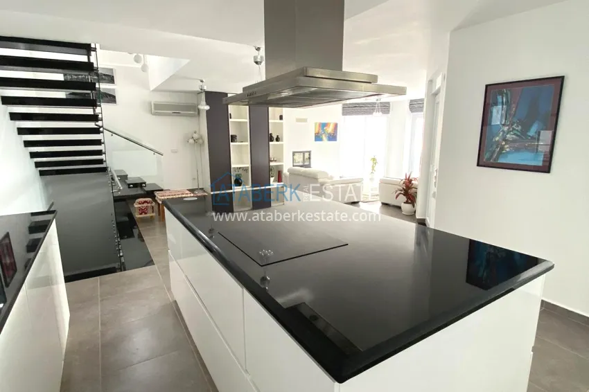 Purchase Detached villa with furniture and stunning panoramic views - Kargicak area 6