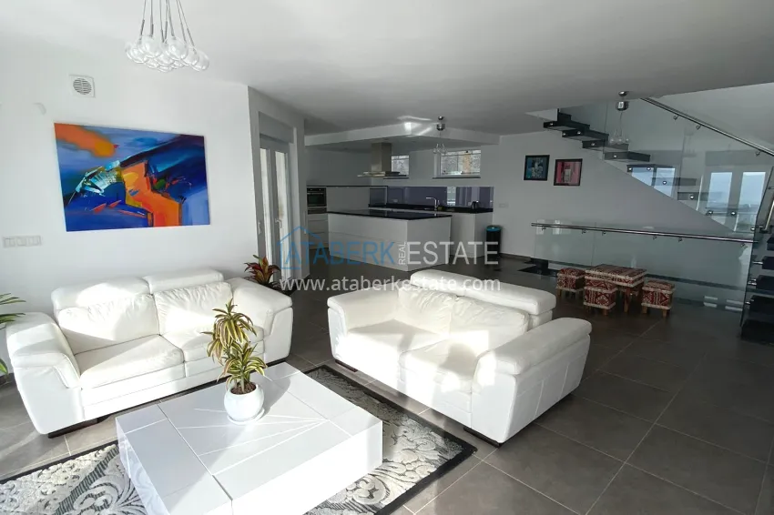 Purchase Detached villa with furniture and stunning panoramic views - Kargicak area 9