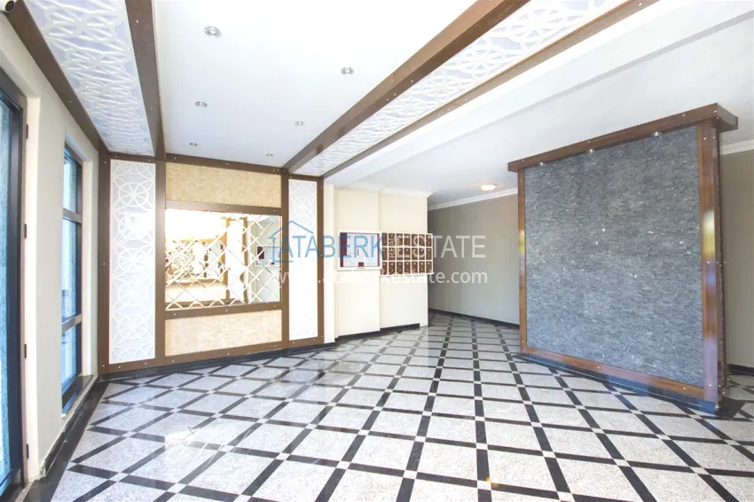 Furnished apartment in Mahmutlar with mountain views and partly sea views 4 