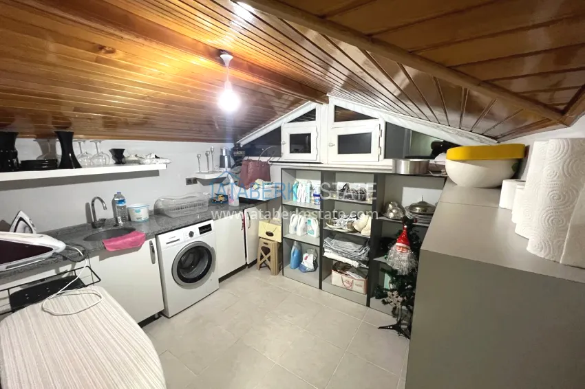 Purchase Duplex in the center of Alanya with a separate kitchen, a view of the sea and the historical fortress 16