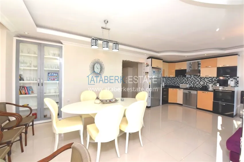 Purchase Furnished 2+1 duplex penthouse with private sauna and garage, Alanya center 9