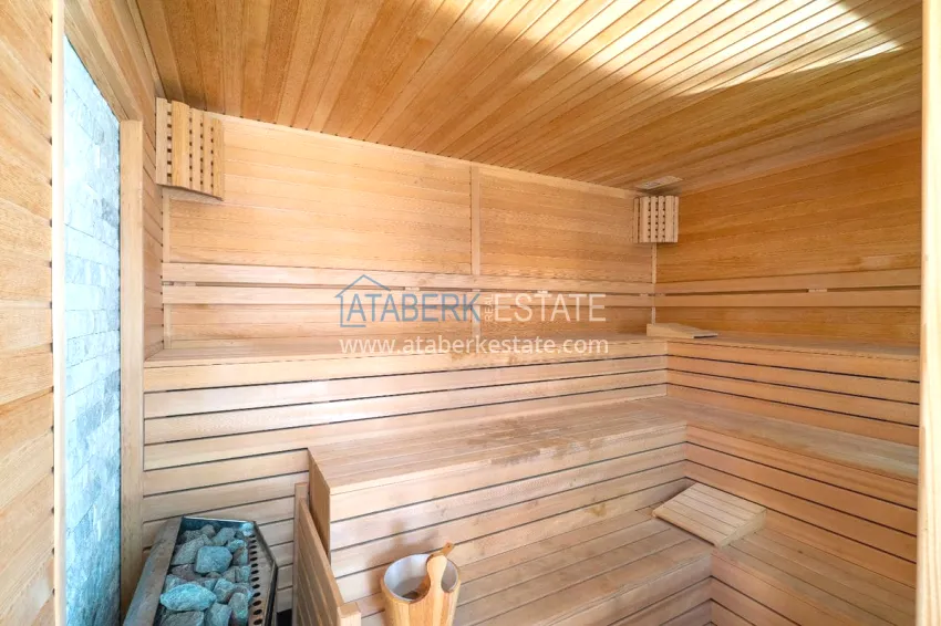 2+1 penthouse duplex with furniture in an area open to residence permits, Alanya center 13