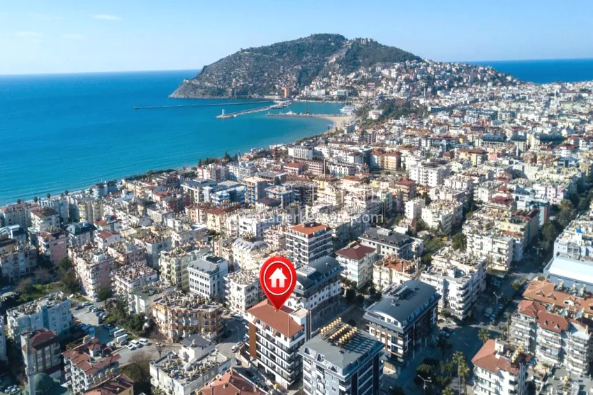 2+1 penthouse duplex with furniture in an area open to residence permits, Alanya center 2