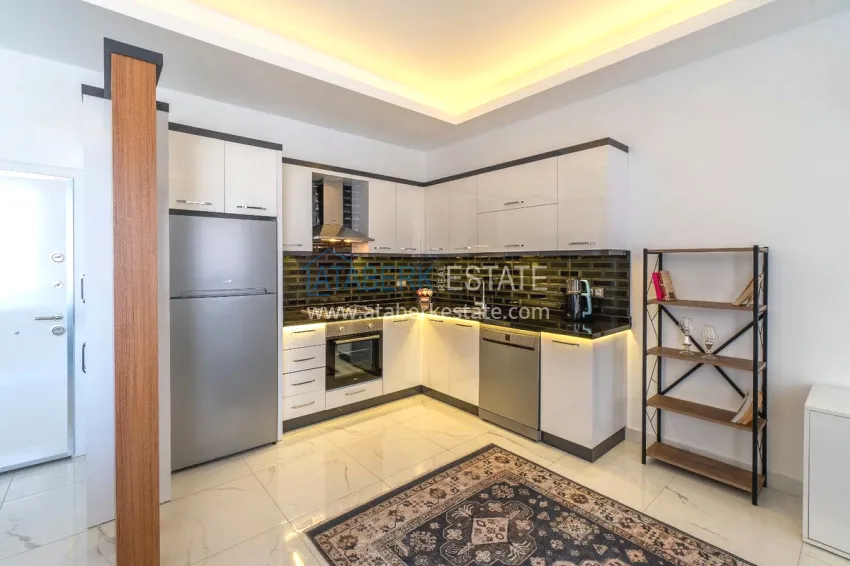 Purchase 2+1 penthouse duplex with furniture in an area open to residence permits, Alanya center 4