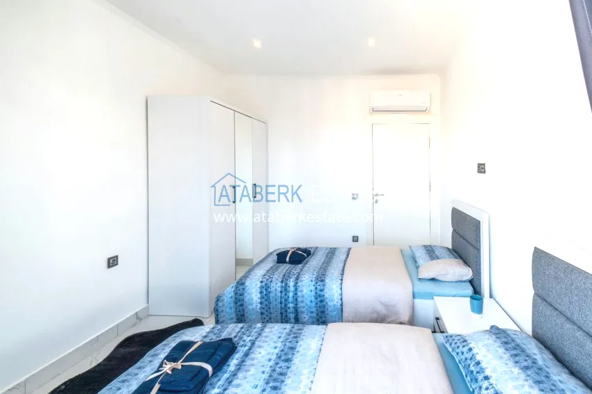 Purchase 2+1 penthouse duplex with furniture in an area open to residence permits, Alanya center 9