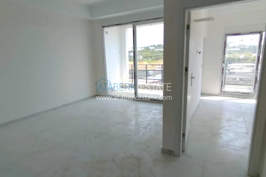 Purchase 1+1 apartment directly from the owner in a new complex - Avsallar district. Suitable for short term rentals 1