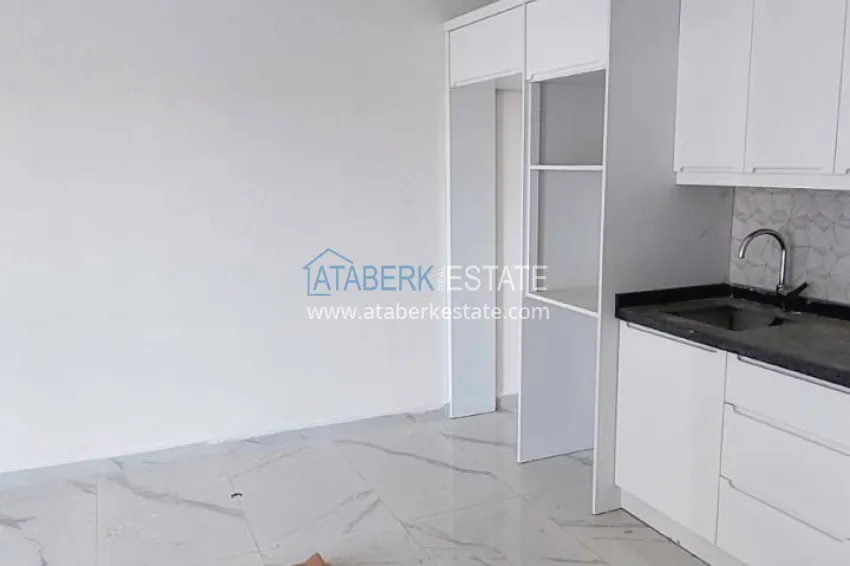 Purchase Finished 1+1 apartment in a multi-apartment residential complex in Mahmutlar — center 5