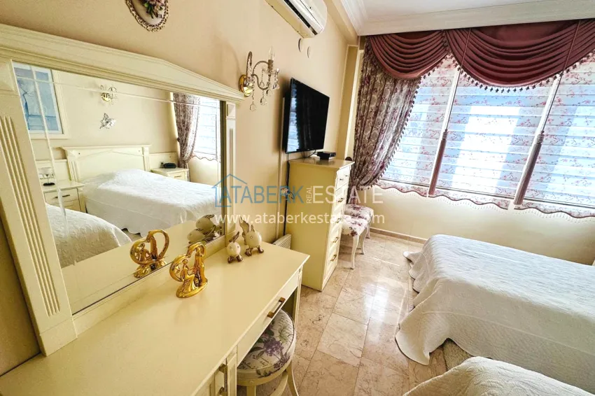 Purchase Duplex with exclusive concept furniture and luxurious panoramic views — Alanya, Mahmutlar district 15
