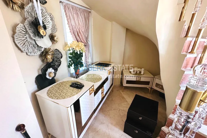 Purchase Duplex with exclusive concept furniture and luxurious panoramic views — Alanya, Mahmutlar district 18