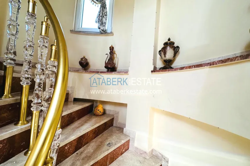 Purchase Duplex with exclusive concept furniture and luxurious panoramic views — Alanya, Mahmutlar district 20