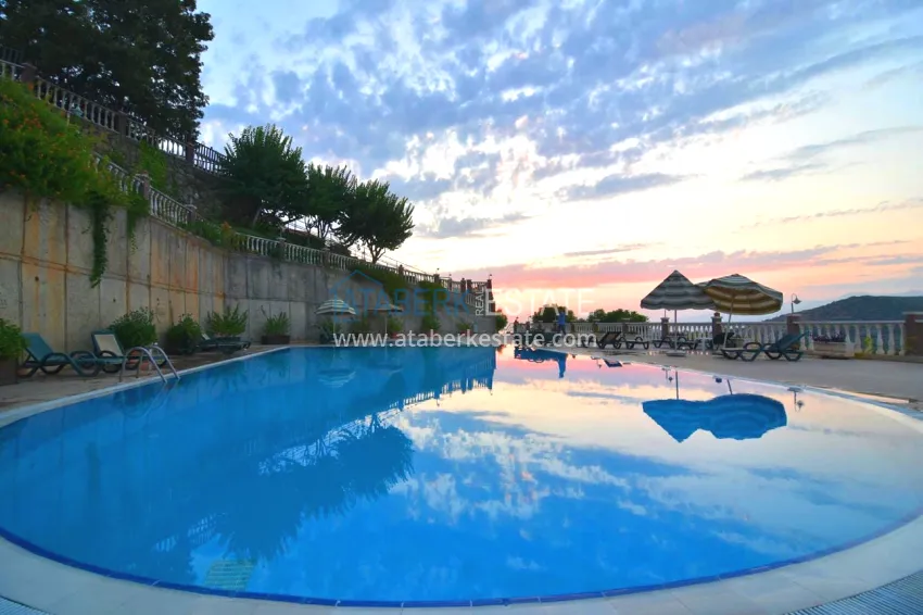 Duplex with exclusive concept furniture and luxurious panoramic views — Alanya, Mahmutlar district 8