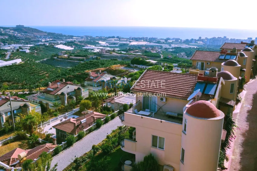 Duplex with exclusive concept furniture and luxurious panoramic views — Alanya, Mahmutlar district 9