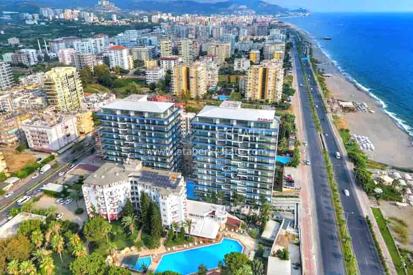 Turnkey apartment with sea view, first coastal apartment - Alanya, Mahmutlar district 1