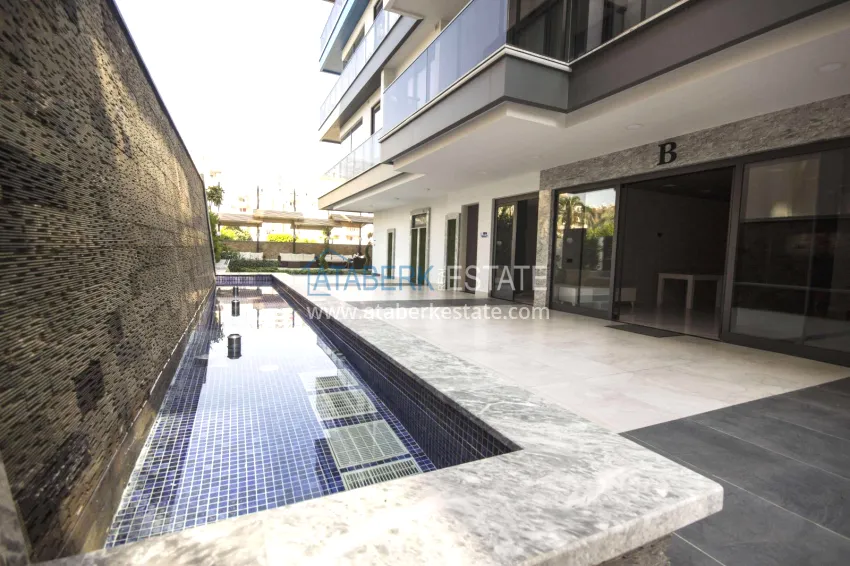 Turnkey apartment with sea view, first coastal apartment - Alanya, Mahmutlar district 6