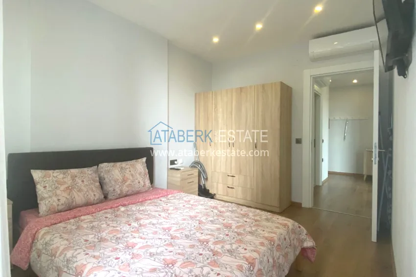 Purchase Turnkey apartment with sea view, first coastal apartment - Alanya, Mahmutlar district 9