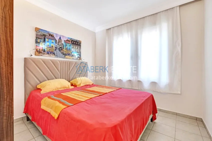 Purchase Turnkey one-bedroom apartment with a glazed balcony near Cleopatra Beach - Alanya Center 10