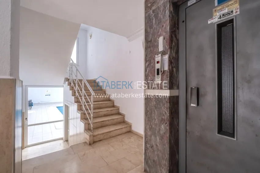 Turnkey one-bedroom apartment with a glazed balcony near Cleopatra Beach - Alanya Center 15