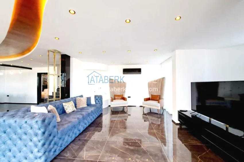 Citizenship property. Detached two-storey villa in Alanya, Kargicak district 1