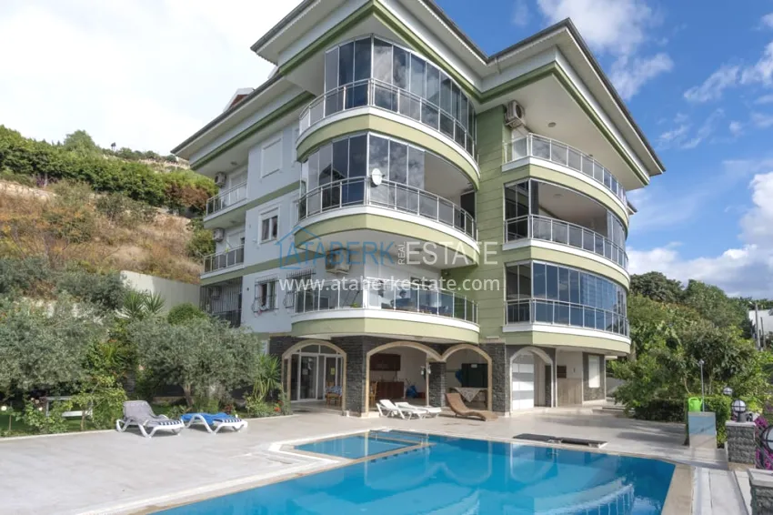Citizenship property. Detached two-storey villa in Alanya, Kargicak district 2