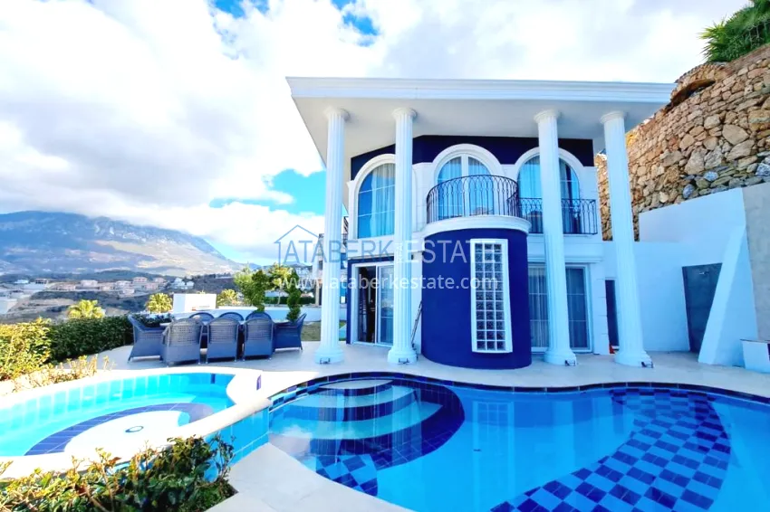 Citizenship property. Detached two-storey villa in Alanya, Kargicak district 4
