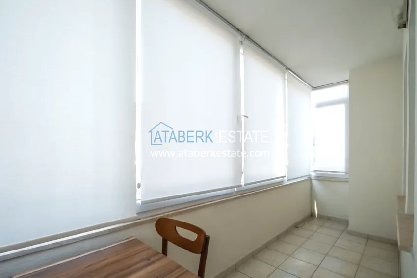 Purchase Turnkey one-bedroom apartment with a glazed balcony near Cleopatra Beach - Alanya Center 9