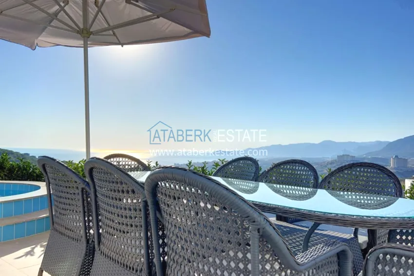 Citizenship property. Detached two-storey villa in Alanya, Kargicak district 9