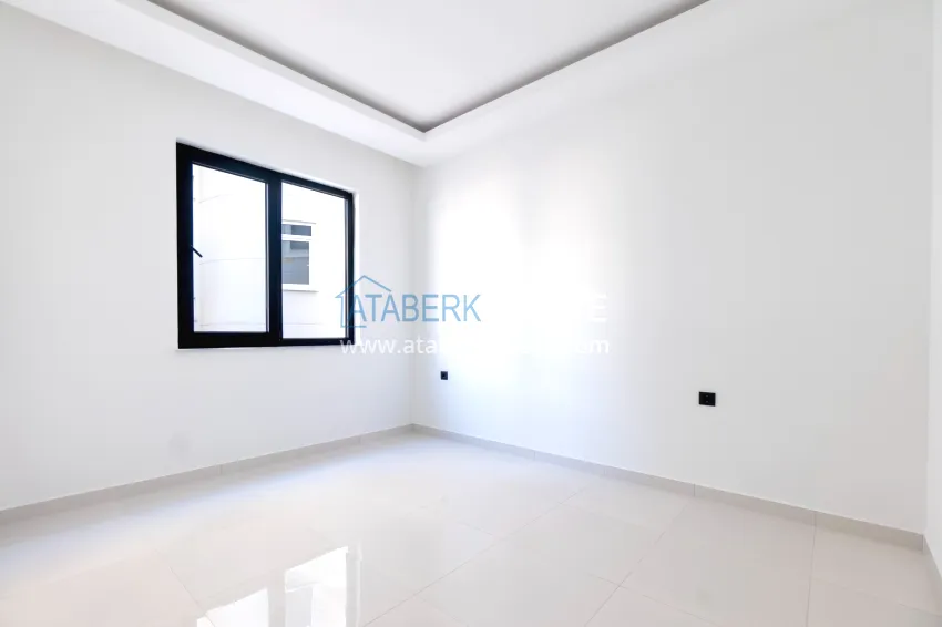 Purchase One bedroom apartment near Cleopatra beach! Your new home in the center of Alanya 5