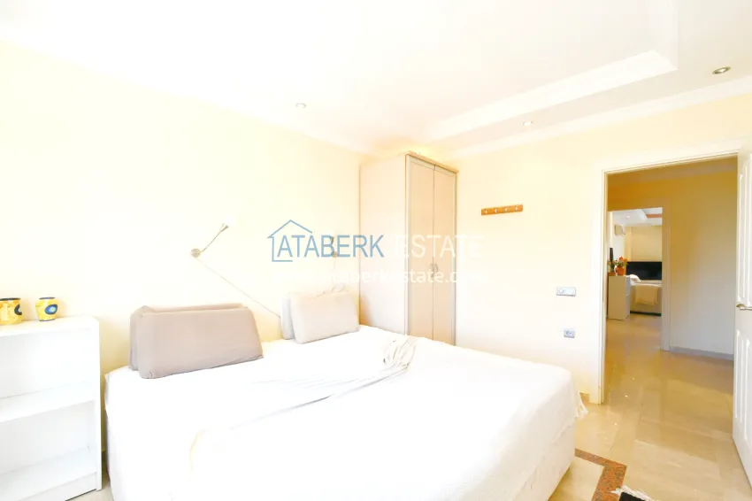 Purchase Two-bedroom apartment on the beachfront - Tosmur district, Alanya 13
