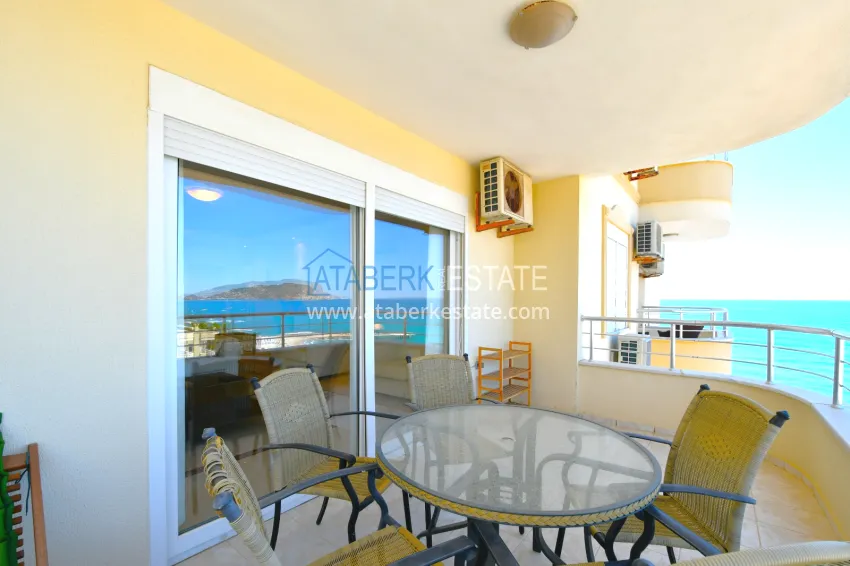 Purchase Two-bedroom apartment on the beachfront - Tosmur district, Alanya 17
