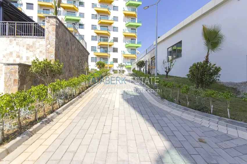 Finely finished one-bedroom apartment with sea view, Avsallar district — Alanya 12