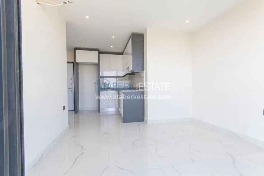 Purchase Finely finished one-bedroom apartment with sea view, Avsallar district — Alanya 14