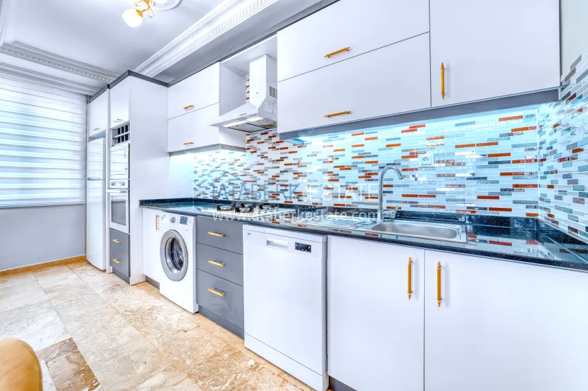 Purchase Fully renovated apartment with new furniture - Mahmutlar District, Alanya 9