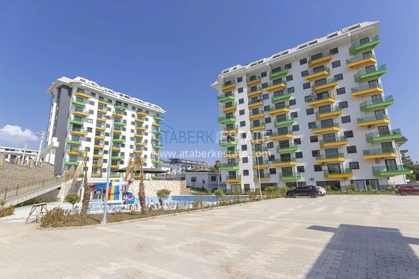 Finely finished one-bedroom apartment with sea view, Avsallar district — Alanya 1