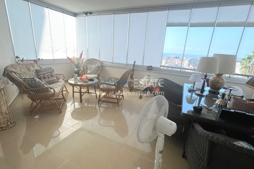 Purchase Three-room apartment with sea view, suitable for a residence permit - Cikcilli district, Alanya 8 