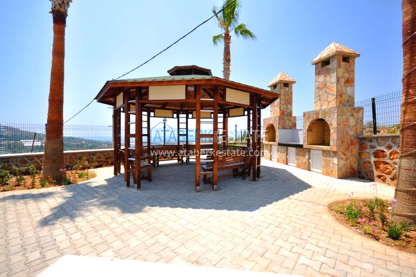 Two-storey villa in Kargicak, furnished, with private garage and swimming pool 5