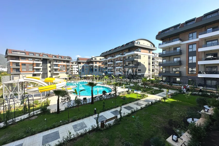 2+1 penthouse duplex with furniture from the owner in Alanya, Oba district 1
