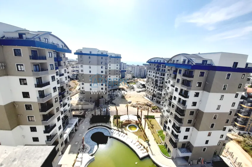 1+1 apartment under construction, from an investor in the Avsallar hotel-type complex — Alanya 2