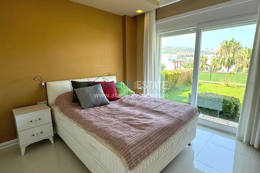 Purchase Two-storey villa in Kargicak, furnished, with private garage and swimming pool 9
