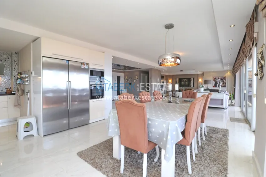 Purchase Luxury villa with panoramic views of the sea and the castle in Alanya — Kucukhasbahce district 7