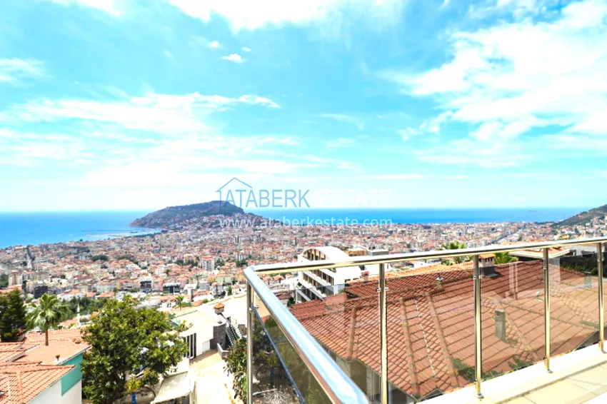 Purchase Luxury villa with panoramic views of the sea and the castle in Alanya — Kucukhasbahce district 22