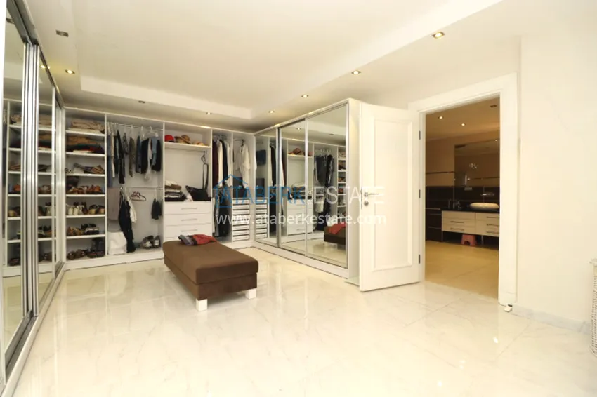 Purchase Luxury villa with panoramic views of the sea and the castle in Alanya — Kucukhasbahce district 31