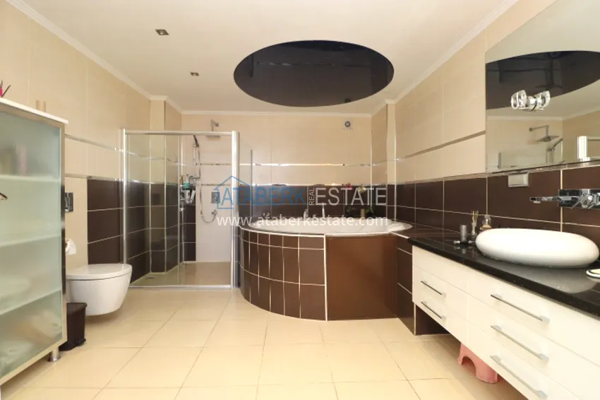 Purchase Luxury villa with panoramic views of the sea and the castle in Alanya — Kucukhasbahce district 33