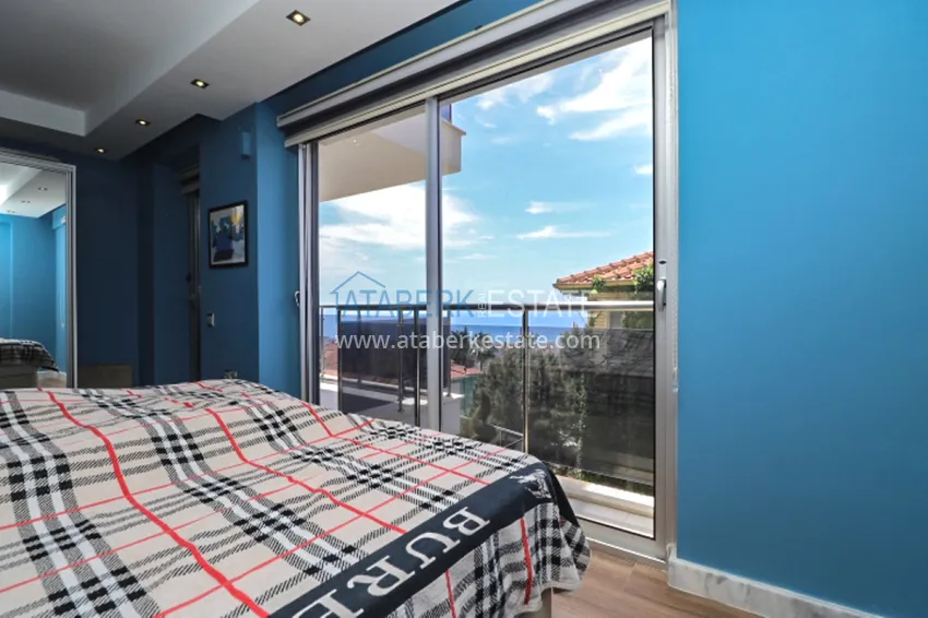 Purchase Luxury villa with panoramic views of the sea and the castle in Alanya — Kucukhasbahce district 37