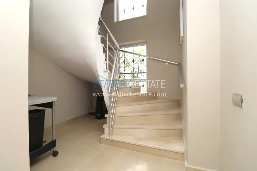 Purchase Luxury villa with panoramic views of the sea and the castle in Alanya — Kucukhasbahce district 44
