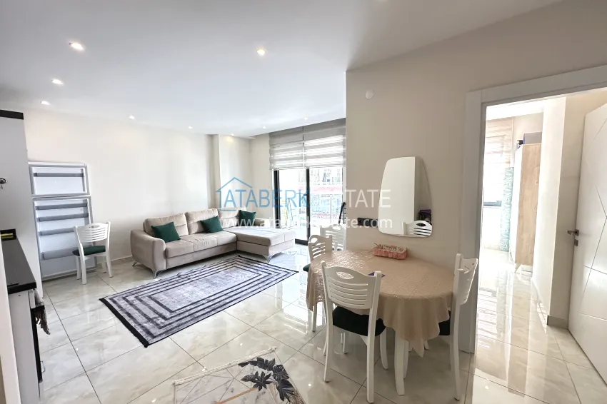 Purchase Turnkey three-room apartment in the center of Alanya, just 5 minutes from Cleopatra Beach 1 