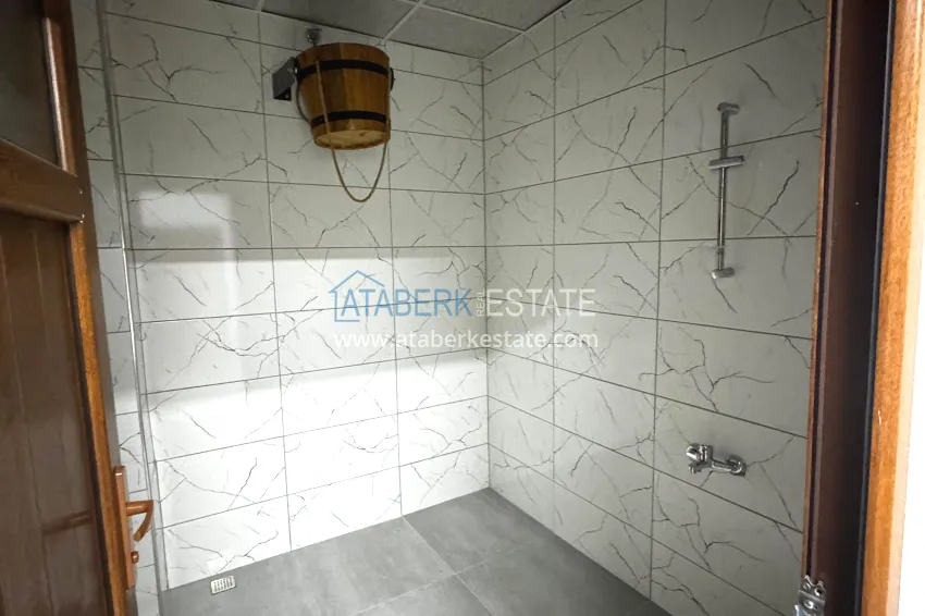 One bedroom apartment with new furniture, separate kitchen and 2 balconies in Mersin, Tomyuk 27